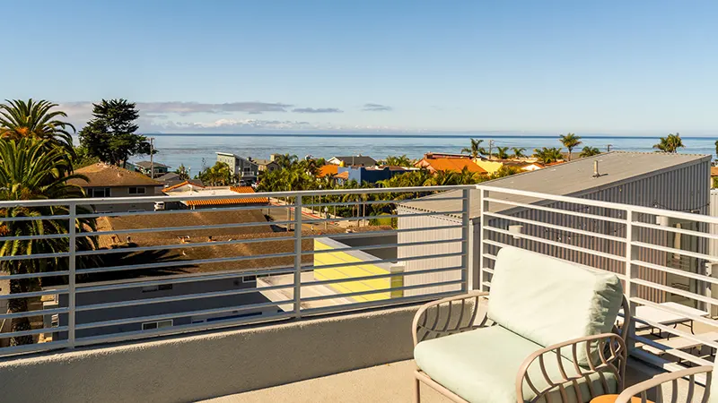 The rooftop sundeck at ICON apartments overlooking Isla Vista and the ocean